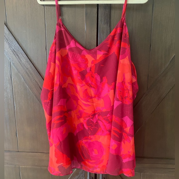 NEW✨TORRID Sophie Red/Pink Rose Tank - Picture 4 of 8